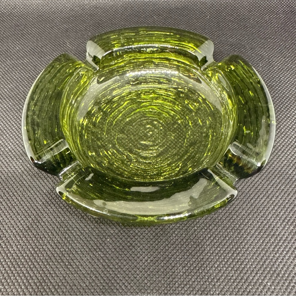 Vtg MCM Anchor Hocking Ashtray Soreno Avocado Green Ripple Glass Bird Nest 4.25” - Picture 2 of 7